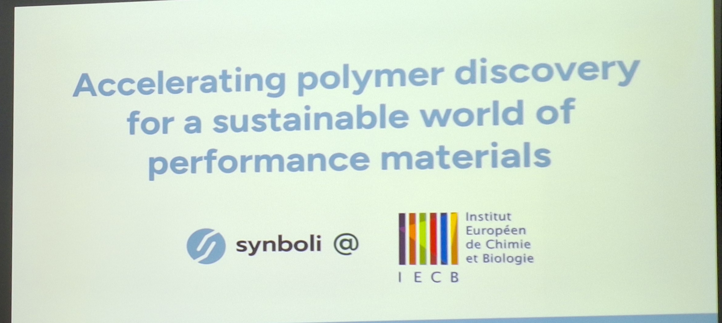 Synboli : where AI meets polymers